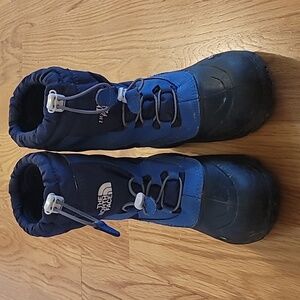 North Face Snow boots
